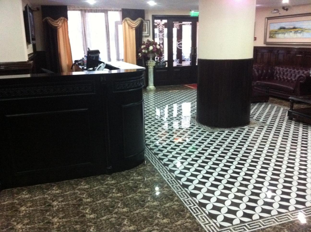 Hotel Baden Calarasi  Bagian luar foto