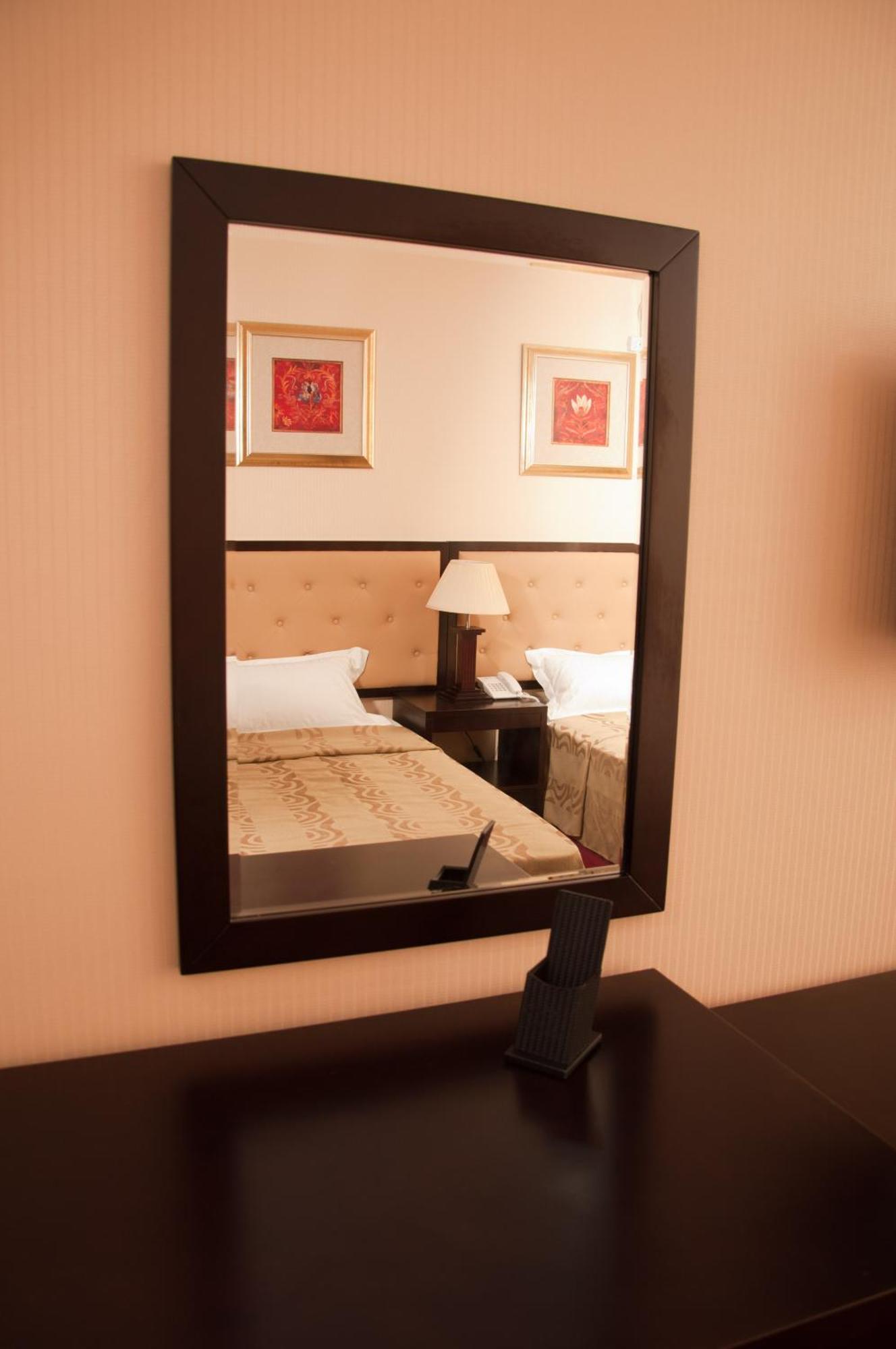 Hotel Baden Calarasi  Bagian luar foto