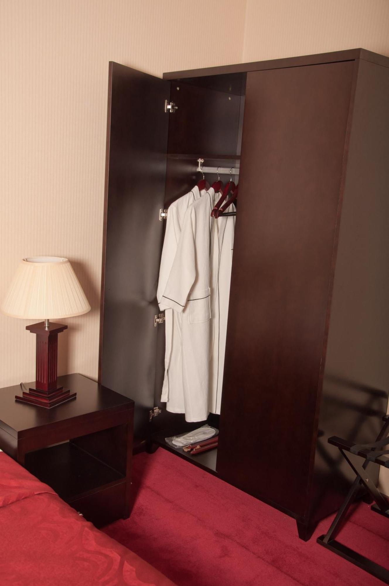 Hotel Baden Calarasi  Bagian luar foto