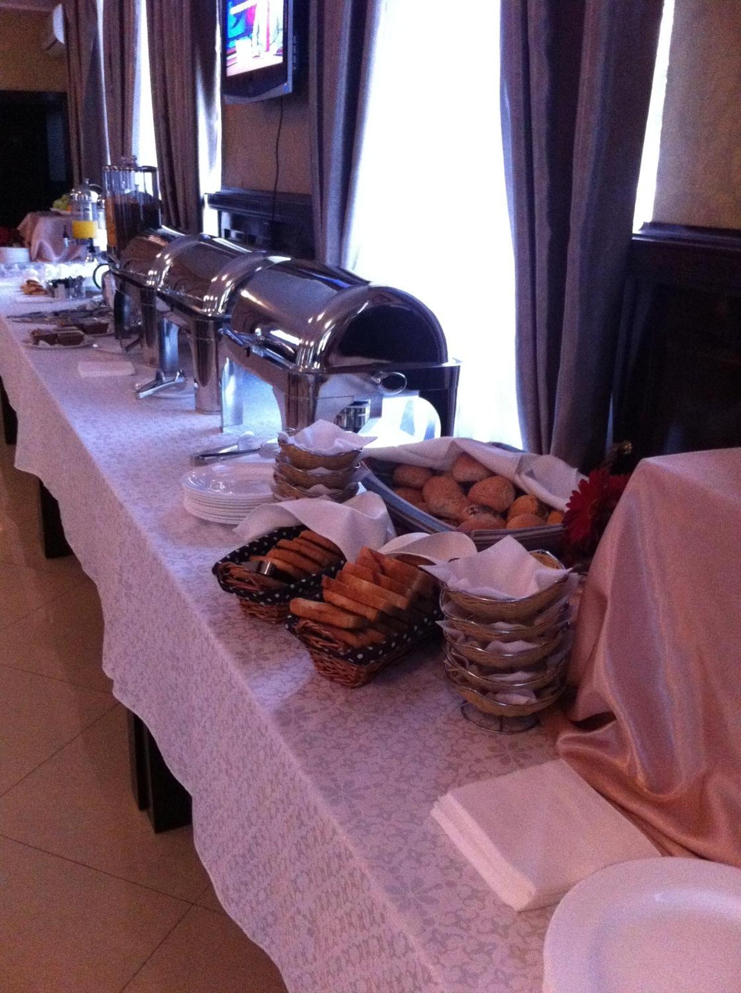 Hotel Baden Calarasi  Bagian luar foto